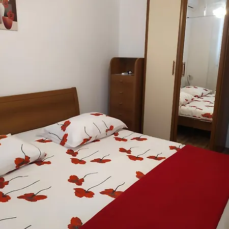 Apartmani Pilić Ljiljana Brodarica  Zewnętrze zdjęcie