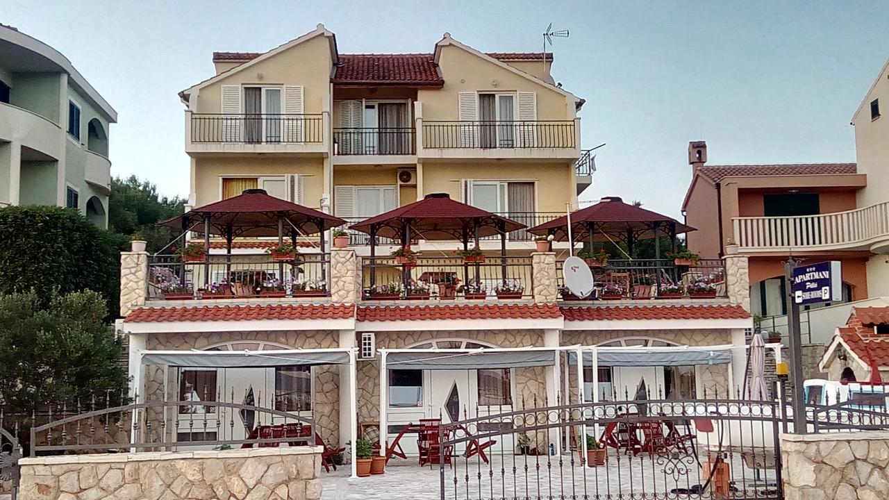 Apartment Pilic Ljiljana Brodarica (Sibenik-Knin)
